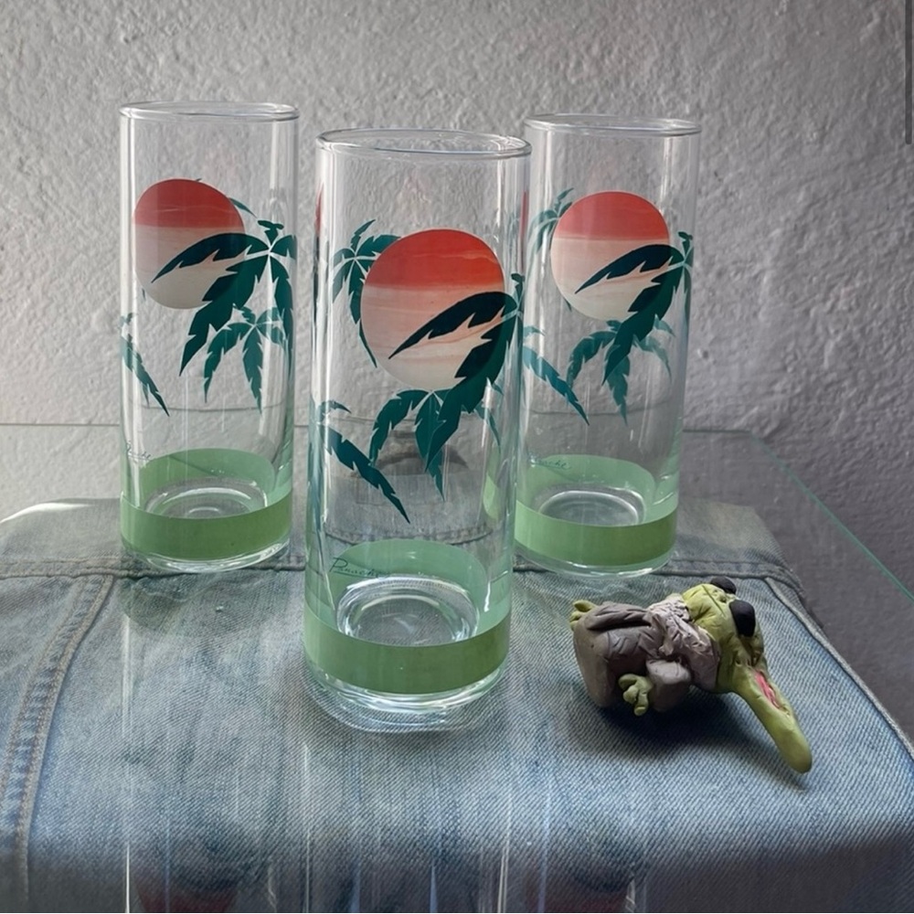 Vintage 1980’s tropical high ball cocktail glasses